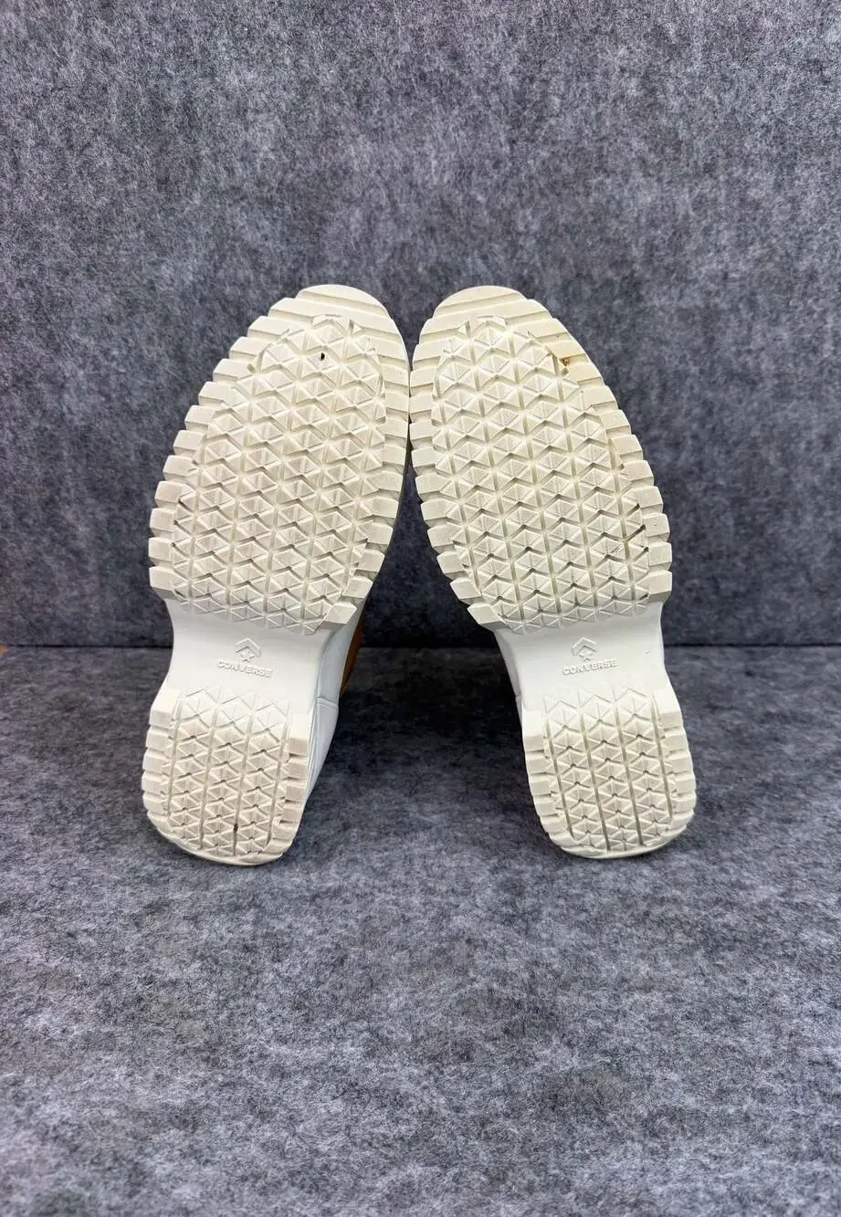 Converse pre owned
